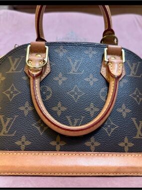 Louis Vuitton Alma BB